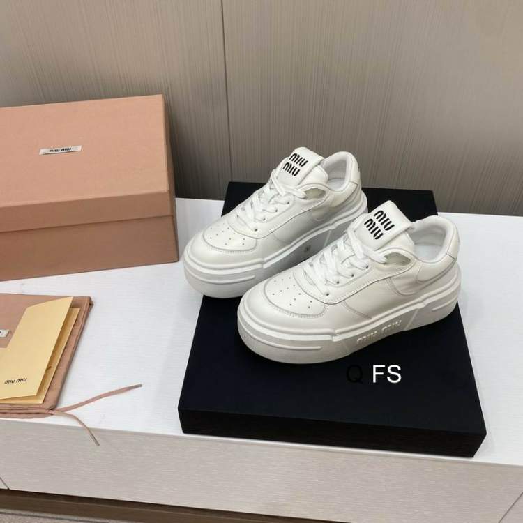 Picture of Miumiu Shoes _SKUMiuMiusz35-40FS070117834